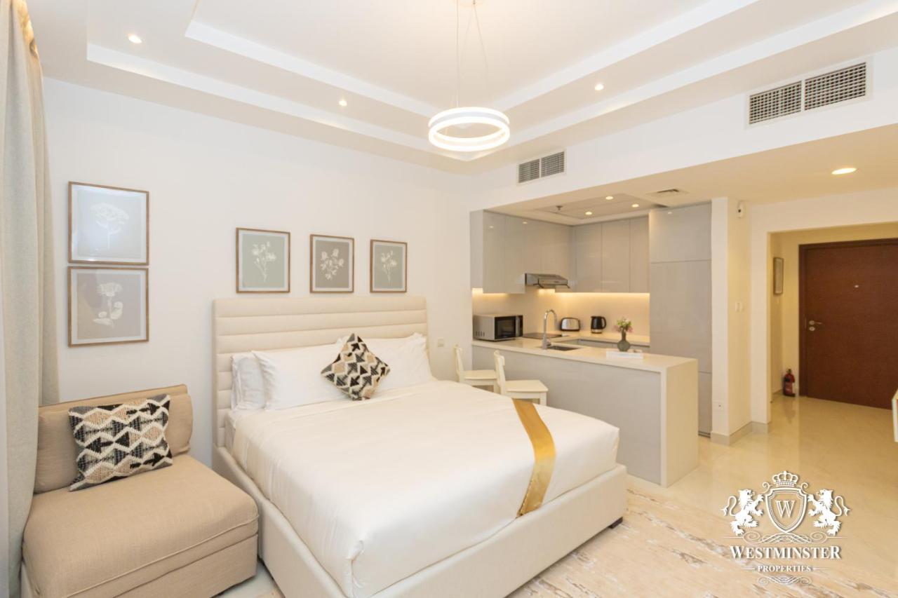 Ferienwohnung Westminster Burj Al Nujoom Dubai Exterior foto