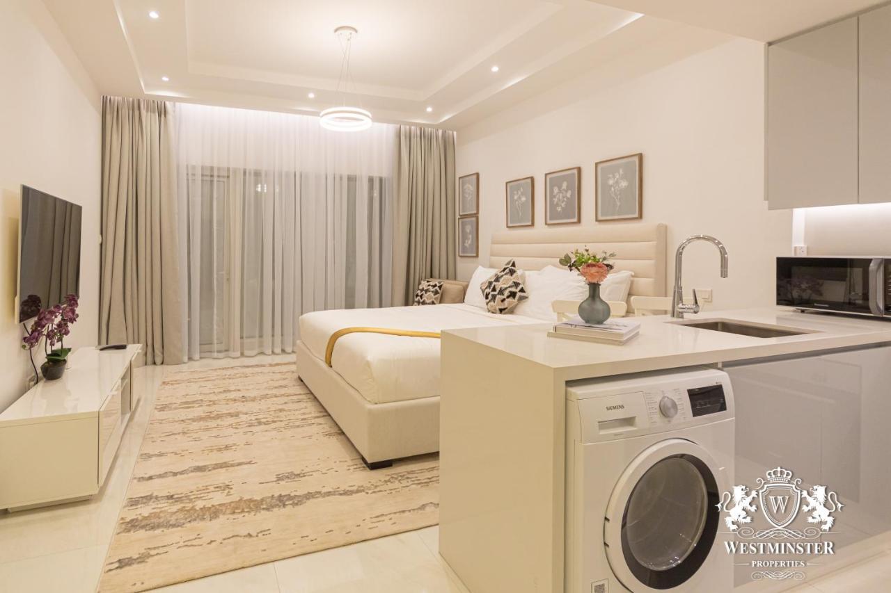 Ferienwohnung Westminster Burj Al Nujoom Dubai Exterior foto